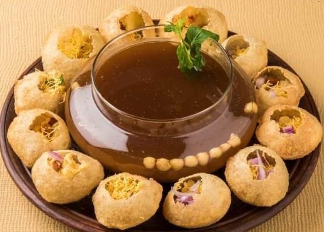 Pani Puri.